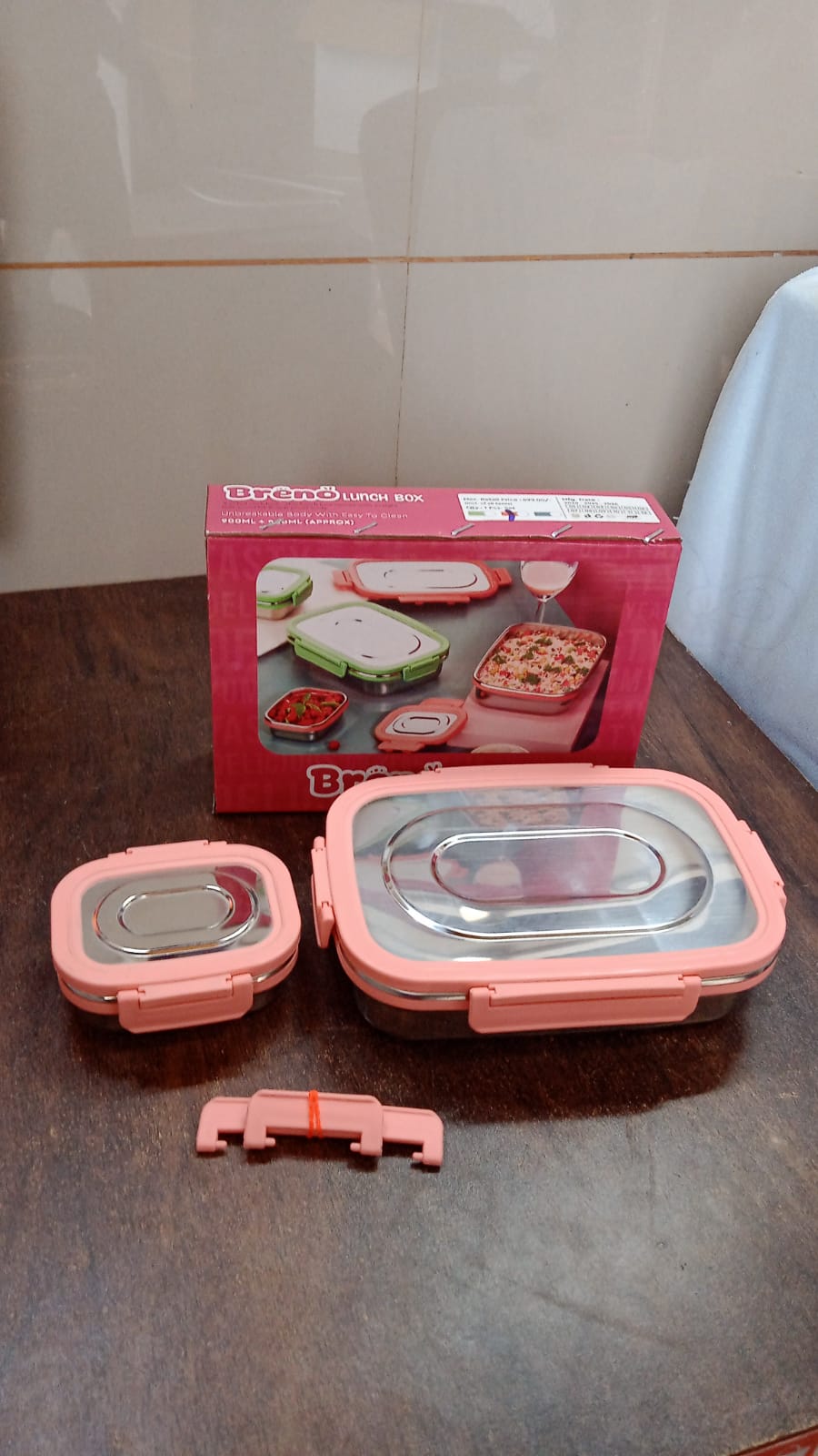 Premium Stainless Steel Leak Proof Air Tight Lunch Boxes (900ML+200ML Approx / 2 Pc Set) Premium Stainless Steel Leak Proof Air Tight Lunch Boxes (900ML+200ML Approx / 2 Pc Set)